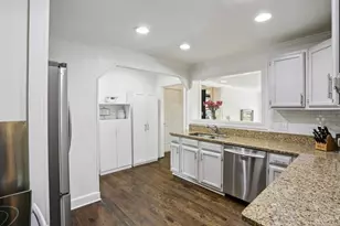 2996 Ringle Rd, Atlanta, GA 30341 - Photo 6