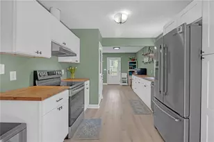 989 Tullis Rd, Lawrenceville, GA 30043 - Photo 8