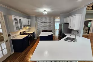 430 Eastbourne Way, Alpharetta, GA 30005 - Photo 2