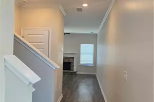 326 Melody Ln, Cartersville, GA 30121 - Photo 2