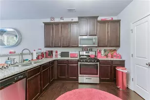 697 Rockingham Dr, Lithia Springs, GA 30122 - Photo 12