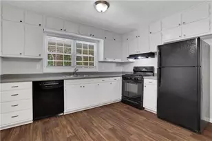 4329 Cedar Ridge Trail, Stone Mountain, GA 30083 - Photo 14