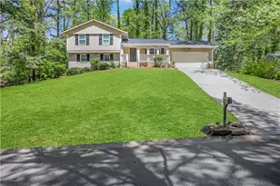 4329 Cedar Ridge Trail, Stone Mountain, GA 30083 - Photo 2