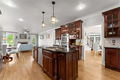 4514 Meadowland Way, Flowery Branch, GA 30542 - Photo 18