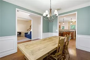 4273 Creekrun Cir, Buford, GA 30519 - Photo 20