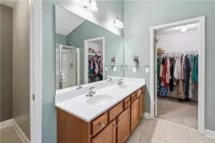 4273 Creekrun Cir, Buford, GA 30519 - Photo 32