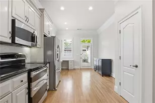 8410 Parker Pl, Roswell, GA 30076 - Photo 18