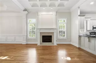 8410 Parker Pl, Roswell, GA 30076 - Photo 12