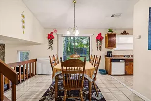 3049 Meadow Wood Ct, Lawrenceville, GA 30044 - Photo 10