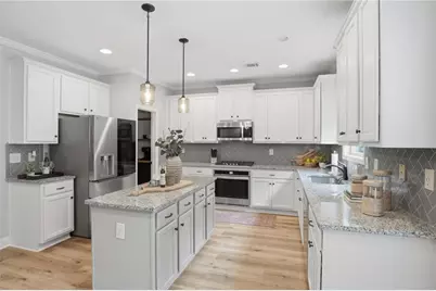 6175 Providence Lake Drive, Gainesville, GA 30506 - Photo 14