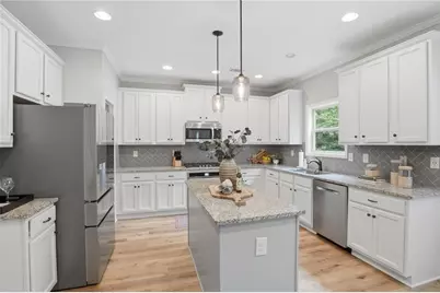 6175 Providence Lake Drive, Gainesville, GA 30506 - Photo 16