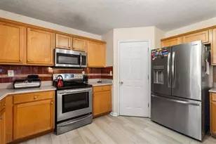 3601 Kittery Dr, Snellville, GA 30039 - Photo 14