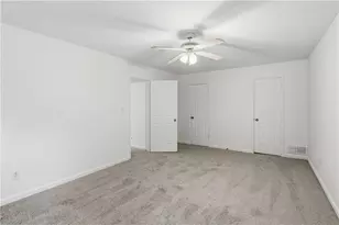 8544 Westchester Dr, Douglasville, GA 30134 - Photo 4