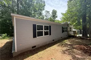 166 Evergreen Dr, Villa Rica, GA 30180 - Photo 2
