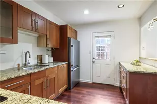 25 Independence Pl NW, Atlanta, GA 30318 - Photo 8