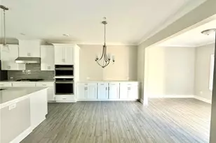 208 Spike Trl SE, Smyrna, GA 30080 - Photo 10