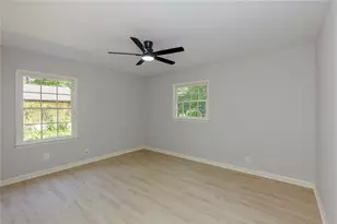 383 Ben Ave SW, Lilburn, GA 30047 - Photo 28