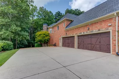 2450 Shumard Oak Drive, Braselton, GA 30517 - Photo 8