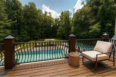 645 Londonberry Road, Atlanta, GA 30327 - Photo 40