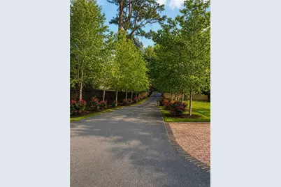 645 Londonberry Road, Atlanta, GA 30327 - Photo 10