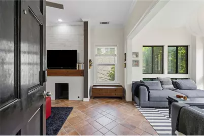 336 5th Street NE #4, Atlanta, GA 30308 - Photo 4