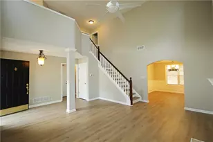 1030 Soaring Dr, Marietta, GA 30062 - Photo 2