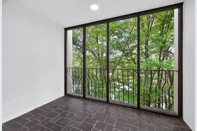 2769 Peachtree Road NE #10, Atlanta, GA 30305 - Photo 22