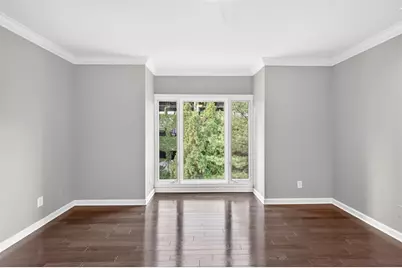 2769 Peachtree Road NE #10, Atlanta, GA 30305 - Photo 32