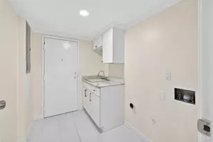 2769 Peachtree Rd NE, Atlanta, GA 30305 - Photo 38
