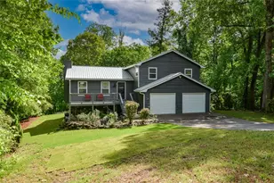 810 Hampton Ct, Woodstock, GA 30188 - Photo 2