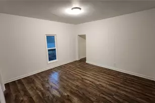 35 Sargent Tigner St, Newnan, GA 30263 - Photo 6