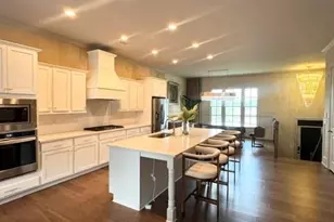 1915 Skyfall Circle NE, Brookhaven, GA 30319 - Photo 4