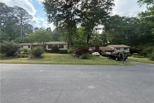 232 Manning Dr, Alpharetta, GA 30009 - Photo 10