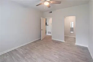 240 Renaissance Parkway NE, Atlanta, GA 30308 - Photo 12