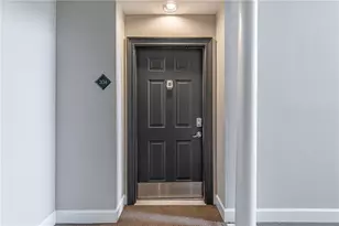 240 Renaissance Parkway NE, Atlanta, GA 30308 - Photo 4