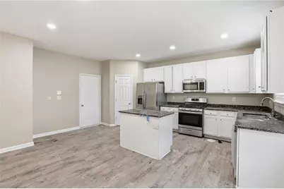 4968 Locherby Drive, Fairburn, GA 30213 - Photo 10