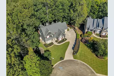 208 N Ridgeview Court, Canton, GA 30115 - Photo 2