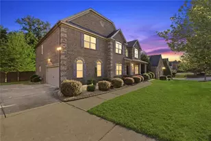 969 Donegal Dr, Locust Grove, GA 30248 - Photo 2