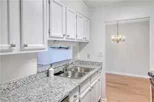 300 Johnson Ferry Rd, Atlanta, GA 30328 - Photo 4