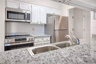300 Johnson Ferry Rd, Atlanta, GA 30328 - Photo 6