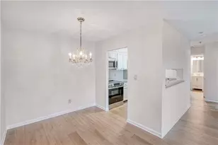 300 Johnson Ferry Rd, Atlanta, GA 30328 - Photo 14