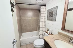 4855 Peachtree Dr, Buford, GA 30518 - Photo 20
