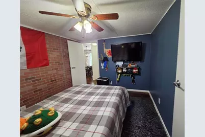 4855 Peachtree Drive, Buford, GA 30518 - Photo 18