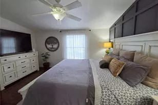 4855 Peachtree Dr, Buford, GA 30518 - Photo 16