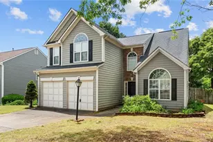 450 Manor Glen Dr, Suwanee, GA 30024 - Photo 2