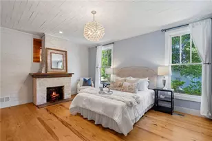 527 Main St, Suwanee, GA 30024 - Photo 22