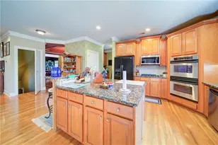 2401 Floral Valley Dr, Dacula, GA 30019 - Photo 6