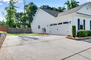 320 Lokeys Ln, Bethlehem, GA 30620 - Photo 4
