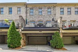 3668 Brookhaven Manor Crossing NE, Atlanta, GA 30319 - Photo 2