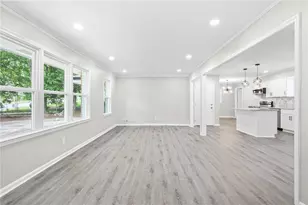 4188 Fontana Ct, Tucker, GA 30084 - Photo 8